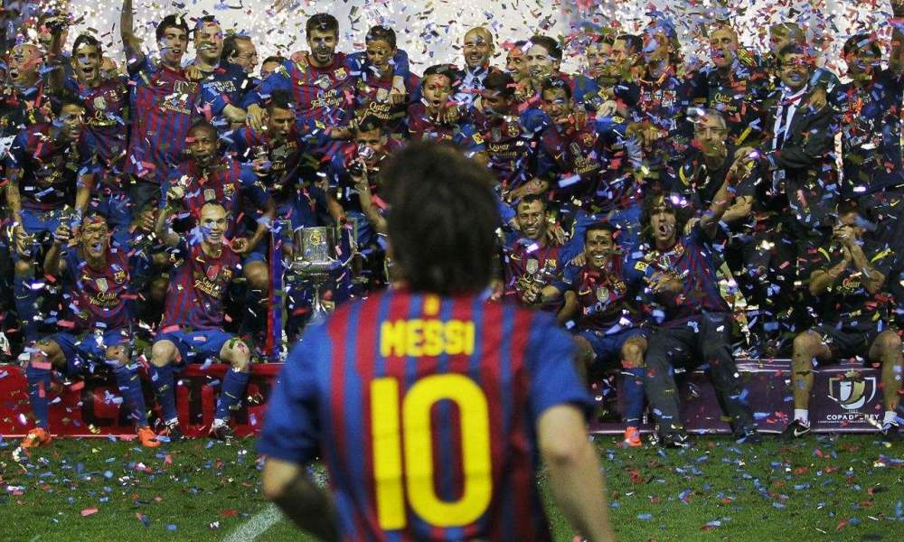 Five-axis machining CNC lathe watch core